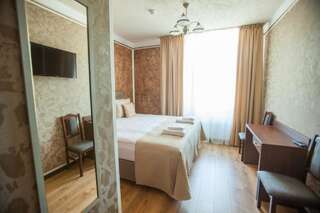 Отель Central Hotel Radviliškis Radviliškis Улучшенный двухместный номер с 1 кроватью или 2 отдельными кроватями-4