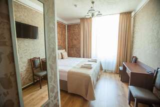 Отель Central Hotel Radviliškis Radviliškis Улучшенный двухместный номер с 1 кроватью или 2 отдельными кроватями-8